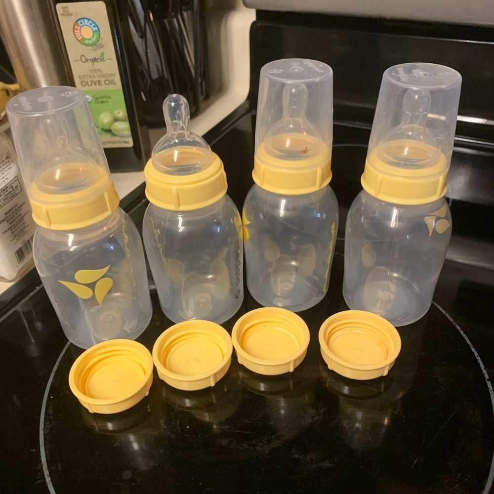 Medela 4 oz. Bottles
